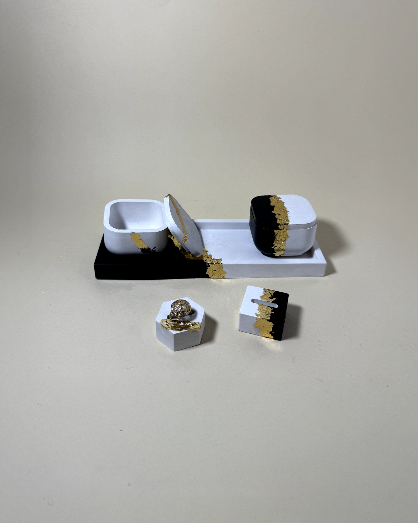 Zenith Gold Accent Set